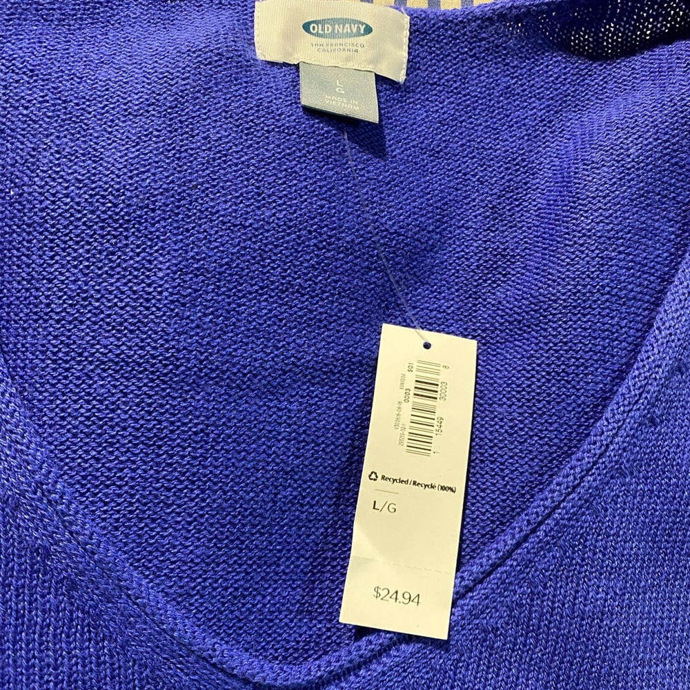 Old Navy sweater